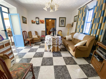 vh888-country-house-for-sale-in-puerto-lumbre