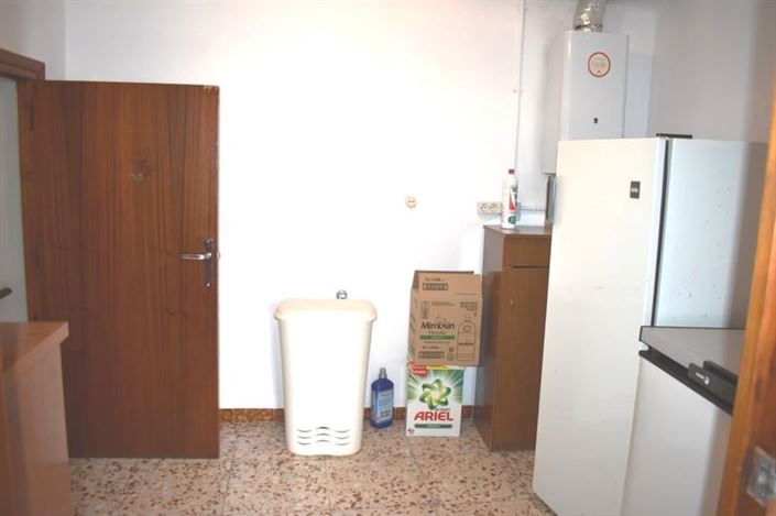 Image No.16-4 Bed Property for sale