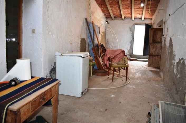 Image No.14-4 Bed Property for sale