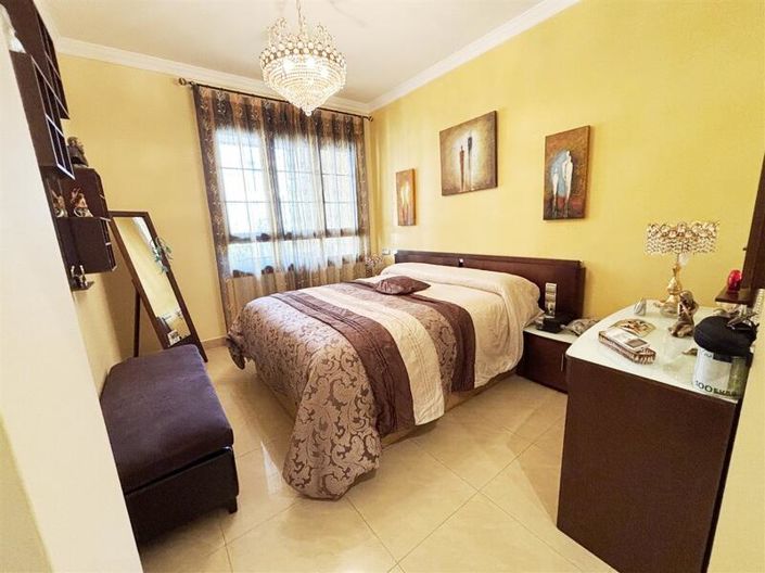 Image No.19-7 Bed Villa for sale