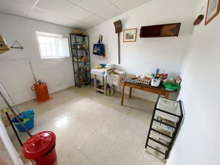 Image No.14-3 Bed Property for sale