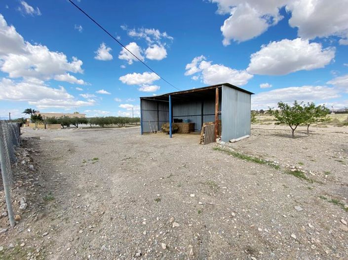 Image No.25-3 Bed Property for sale