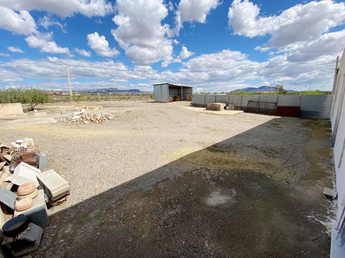 Image No.27-3 Bed Property for sale