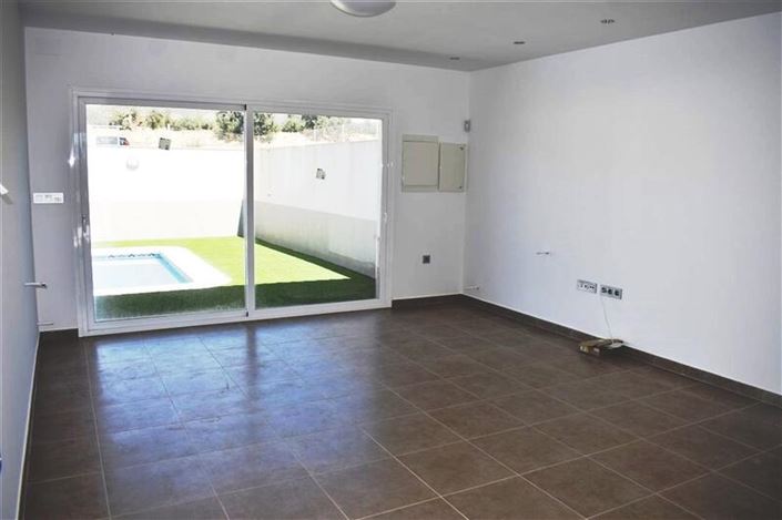 Image No.10-3 Bed Villa for sale