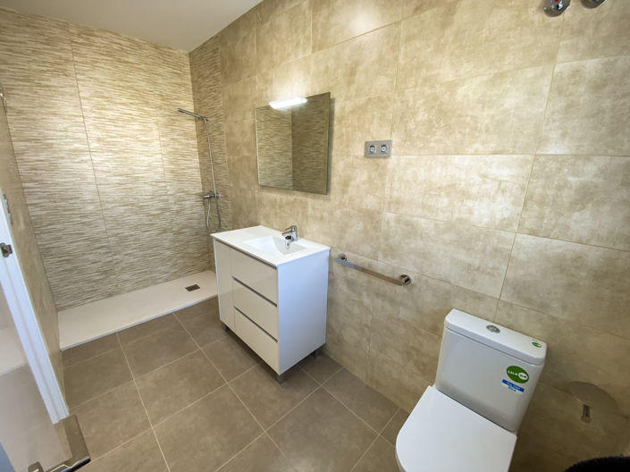 Image No.24-3 Bed Villa for sale