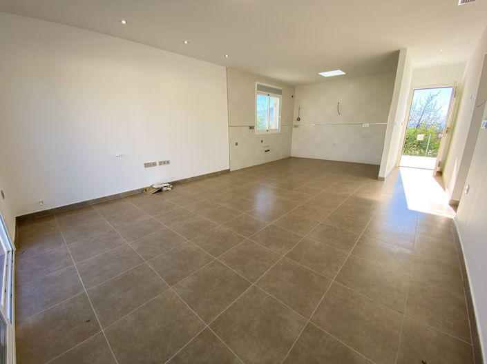 Image No.6-3 Bed Villa for sale