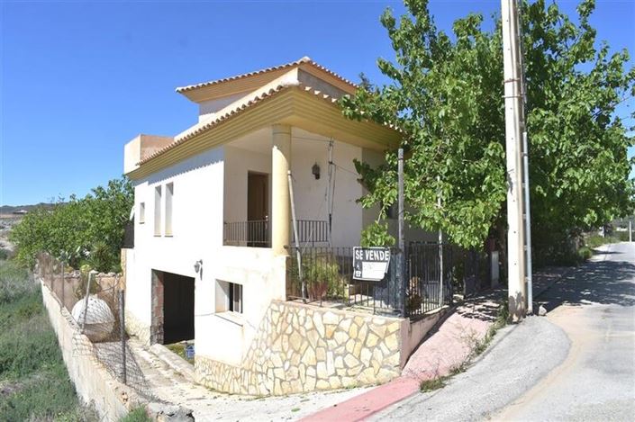 Image No.1-3 Bed Villa for sale