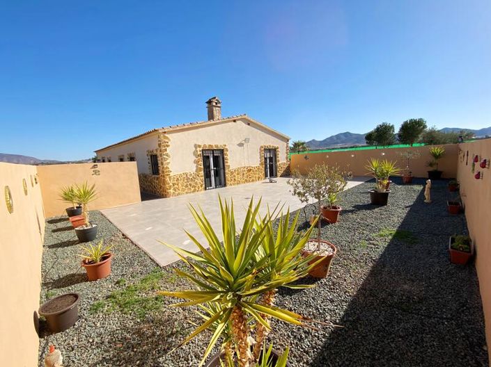 Image No.22-3 Bed Property for sale