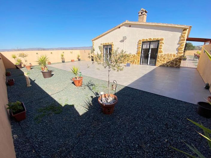 Image No.24-3 Bed Property for sale