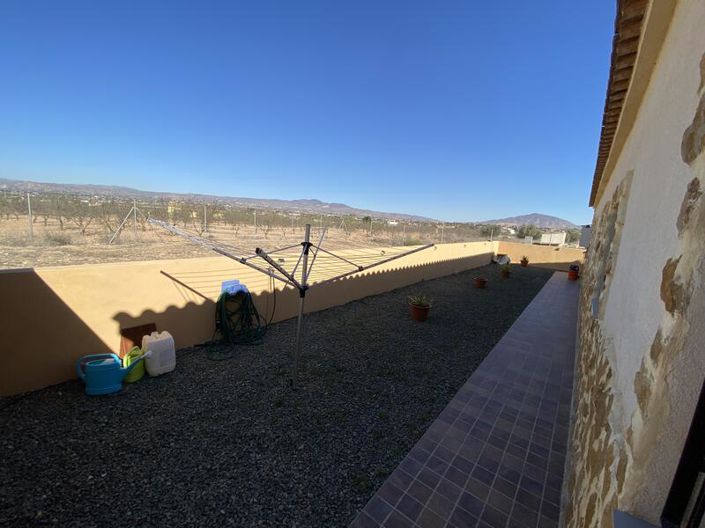 Image No.26-3 Bed Property for sale