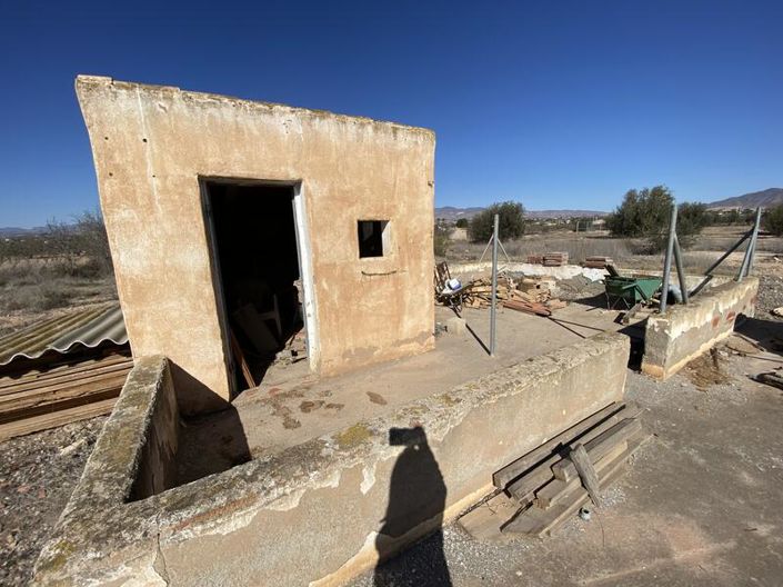 Image No.36-3 Bed Property for sale