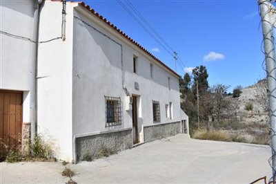 vh1948-country-house-for-sale-in-taberno-5406