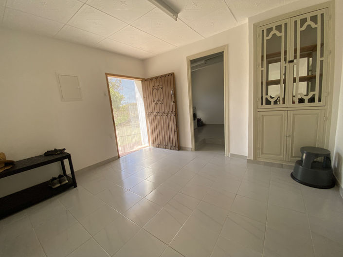 Image No.36-9 Bed Property for sale