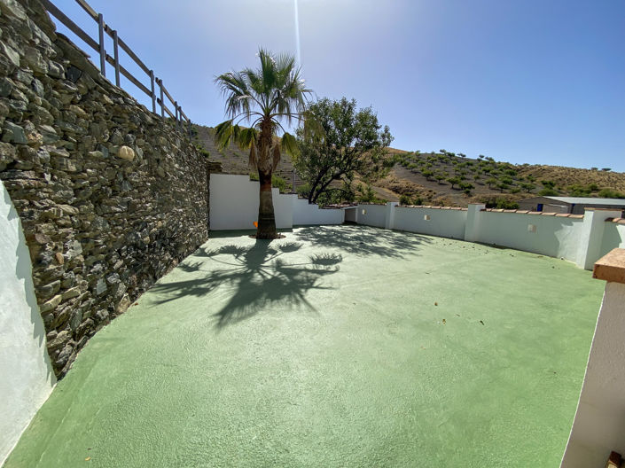 Image No.46-9 Bed Property for sale
