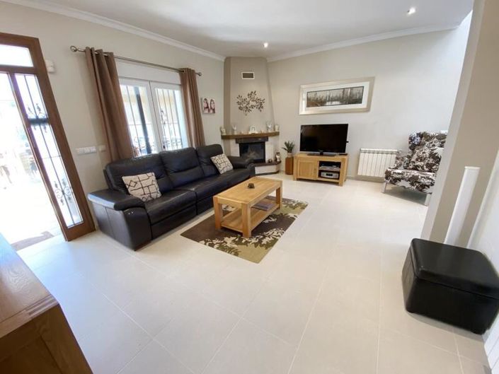 Image No.9-Villa de 3 chambres à vendre à Huercal-Overa