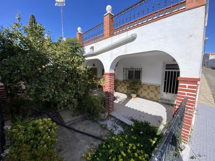 Image No.33-6 Bed Property for sale