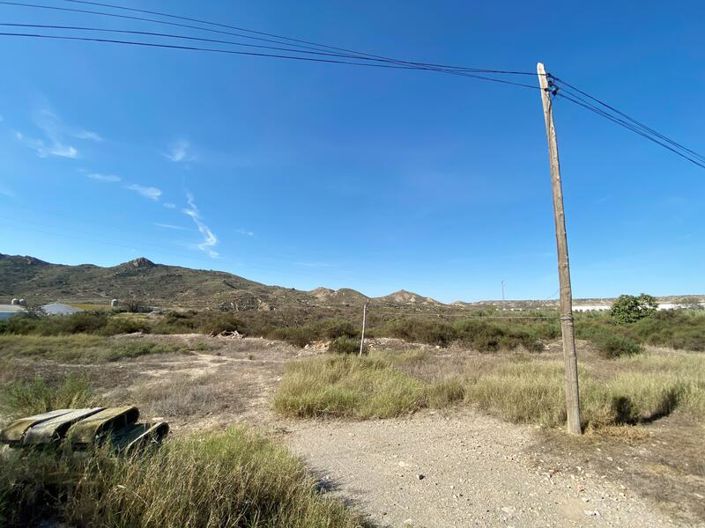 Image No.25-3 Bed Property for sale