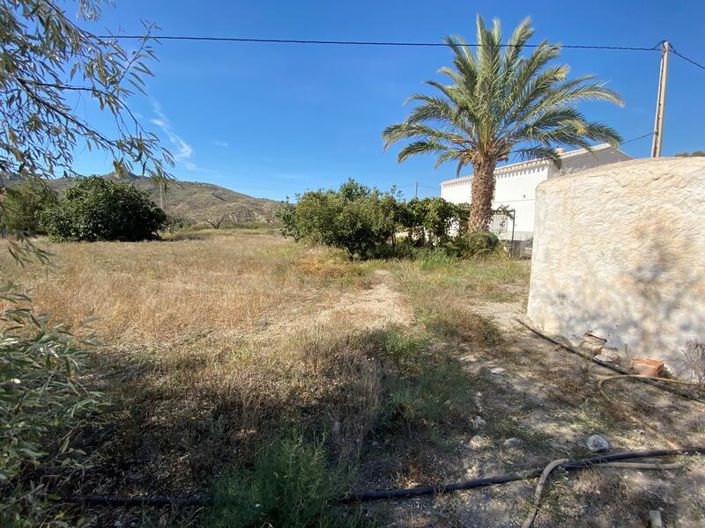 Image No.27-3 Bed Property for sale