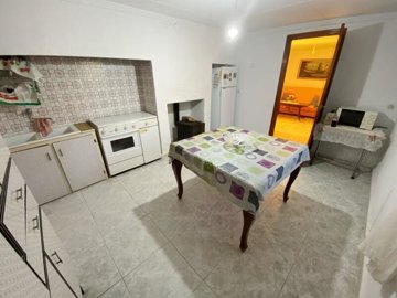 vh2250-country-house-for-sale-in-huercal-over