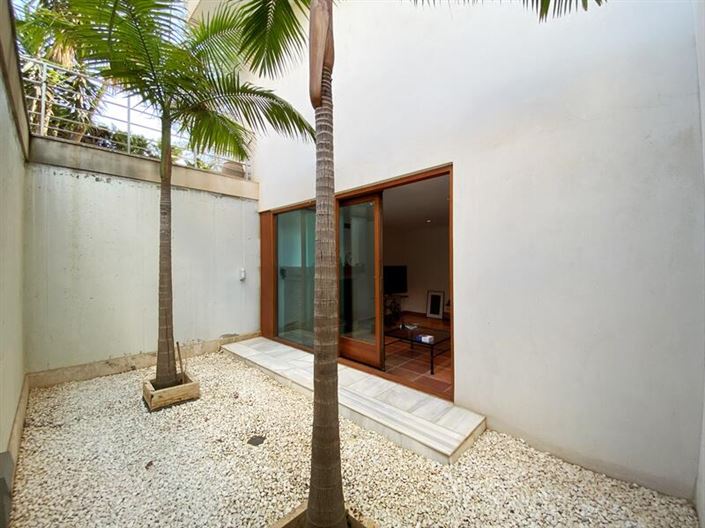 Image No.34-5 Bed Villa for sale