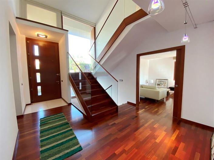 Image No.7-5 Bed Villa for sale