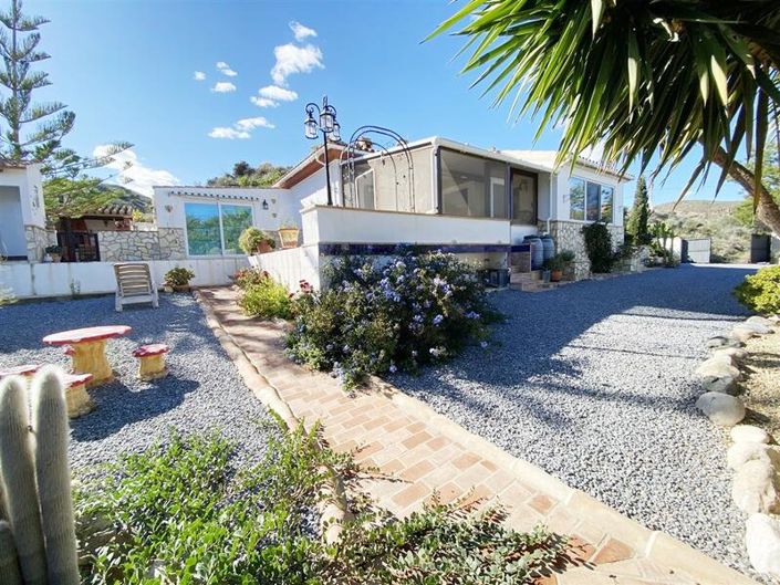 Image No.1-Villa de 4 chambres à vendre à Zurgena