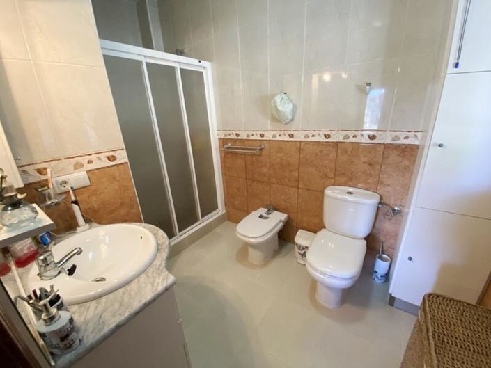 Image No.20-4 Bed Villa for sale