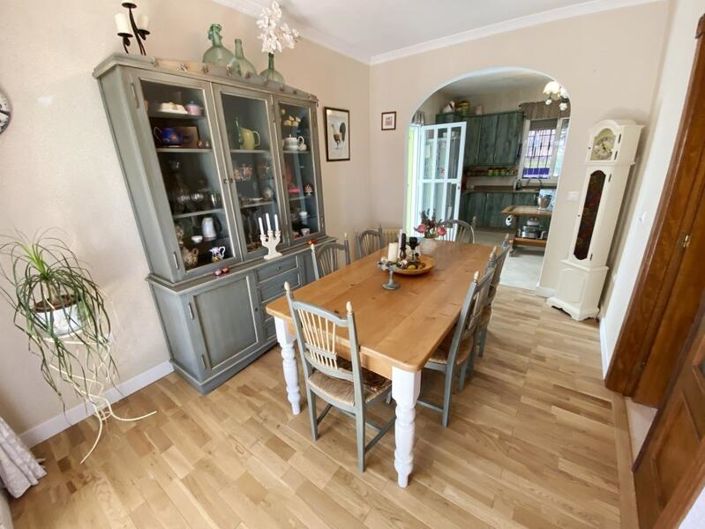 Image No.9-4 Bed Villa for sale