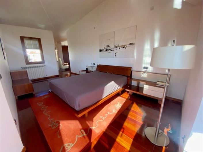 Image No.20-4 Bed Villa for sale