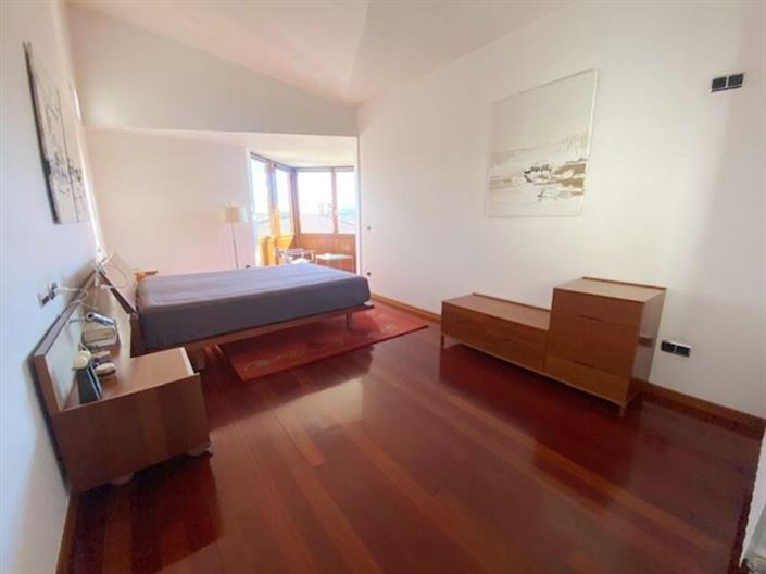 Image No.21-4 Bed Villa for sale