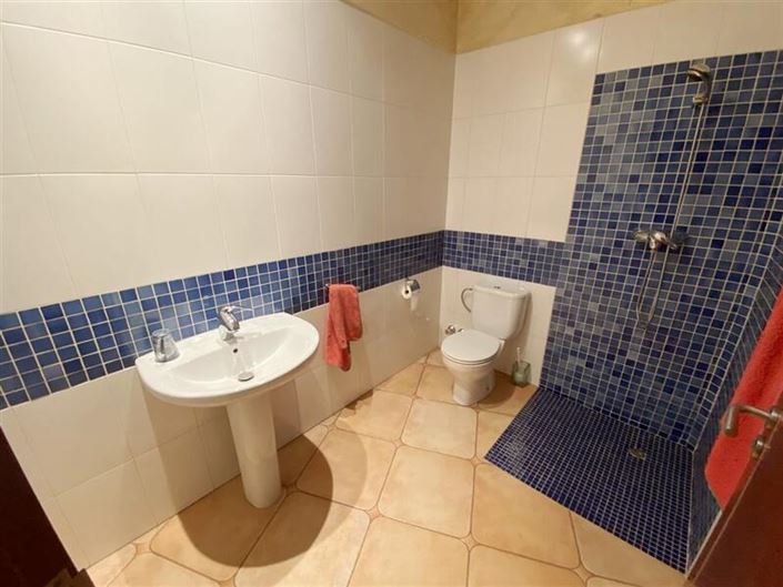 Image No.27-4 Bed Villa for sale