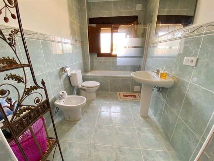 Image No.24-3 Bed Villa for sale