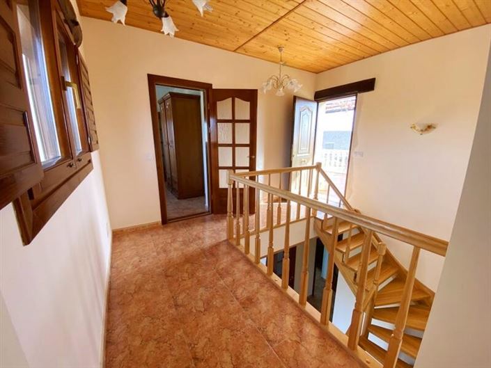 Image No.25-3 Bed Villa for sale