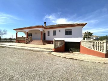 vh2347-villa-for-sale-in-esparragal-de-puerto