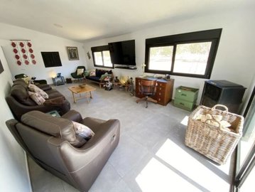 vh2382-country-house-for-sale-in-huercal-over