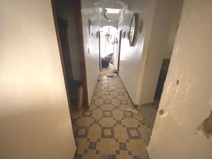 Image No.8-3 Bed Property for sale