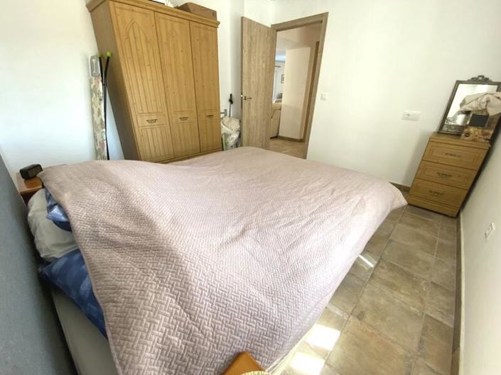 Image No.14-3 Bed Property for sale