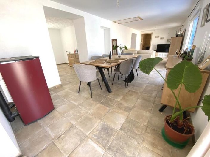 Image No.7-3 Bed Property for sale