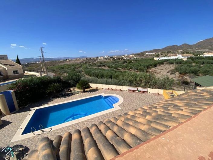 Image No.10-Villa de 3 chambres à vendre à Zurgena