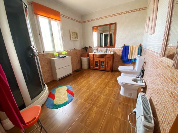 Image No.15-3 Bed Villa for sale