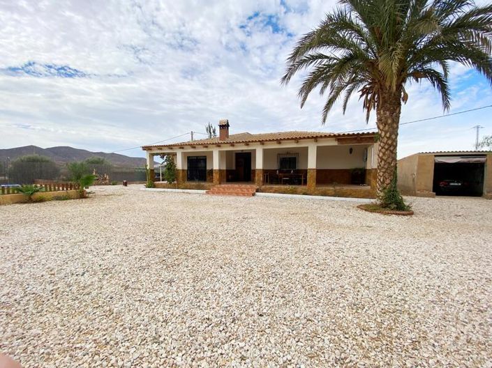 Image No.29-3 Bed Villa for sale