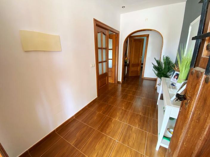 Image No.5-3 Bed Villa for sale