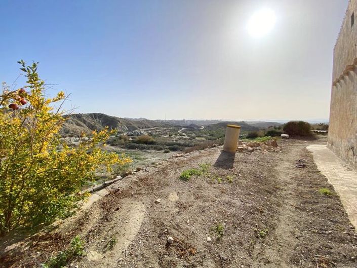 Image No.39-4 Bed Property for sale