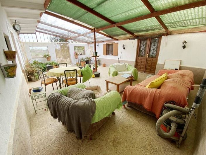 Image No.15-3 Bed Commercial for sale