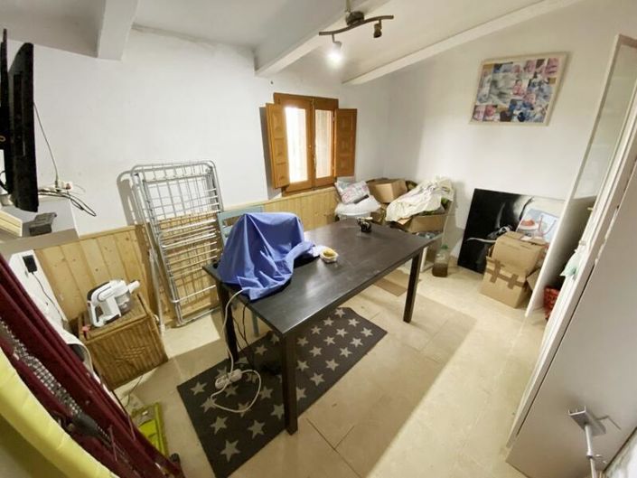 Image No.24-3 Bed Commercial for sale