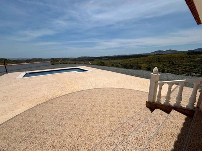 Image No.28-5 Bed Villa for sale