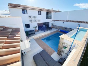 vh2506-village-town-house-for-sale-in-zurgena