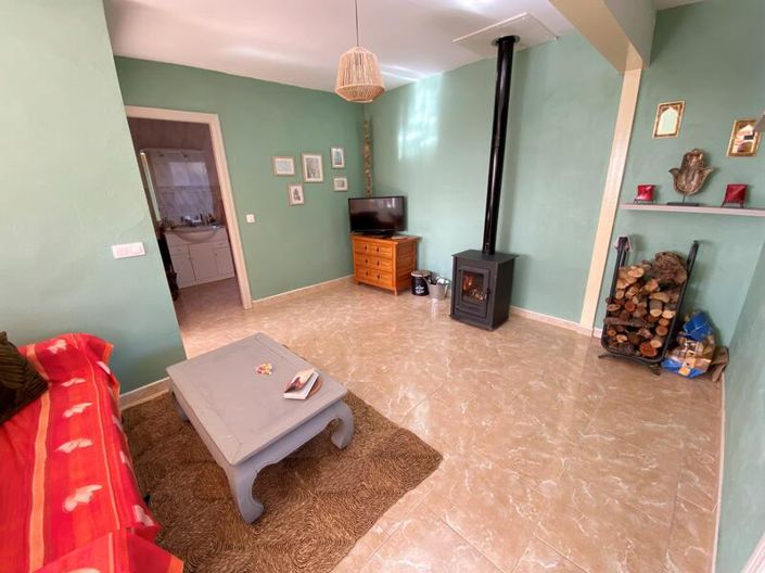 Image No.6-2 Bed Property for sale