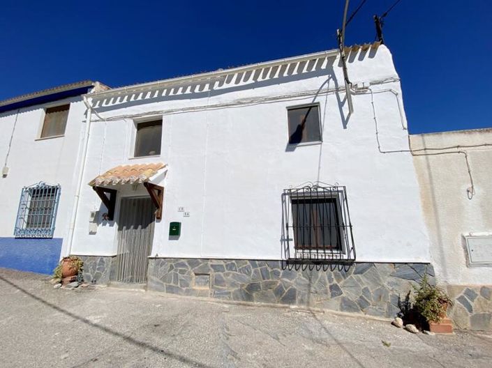 Image No.1-3 Bed Property for sale