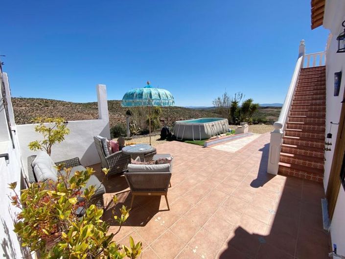 Image No.2-3 Bed Villa for sale